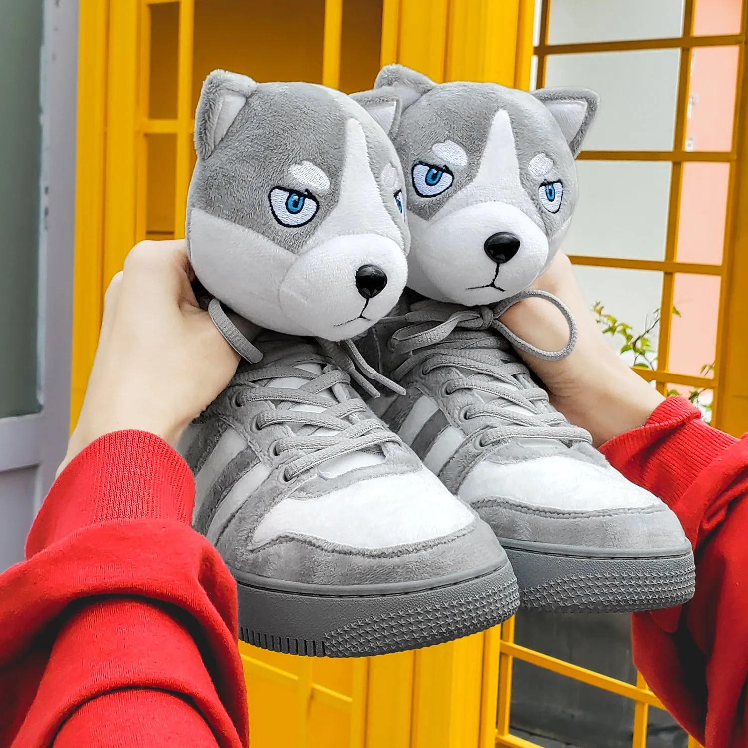 21 PLUSHIES Sneakers