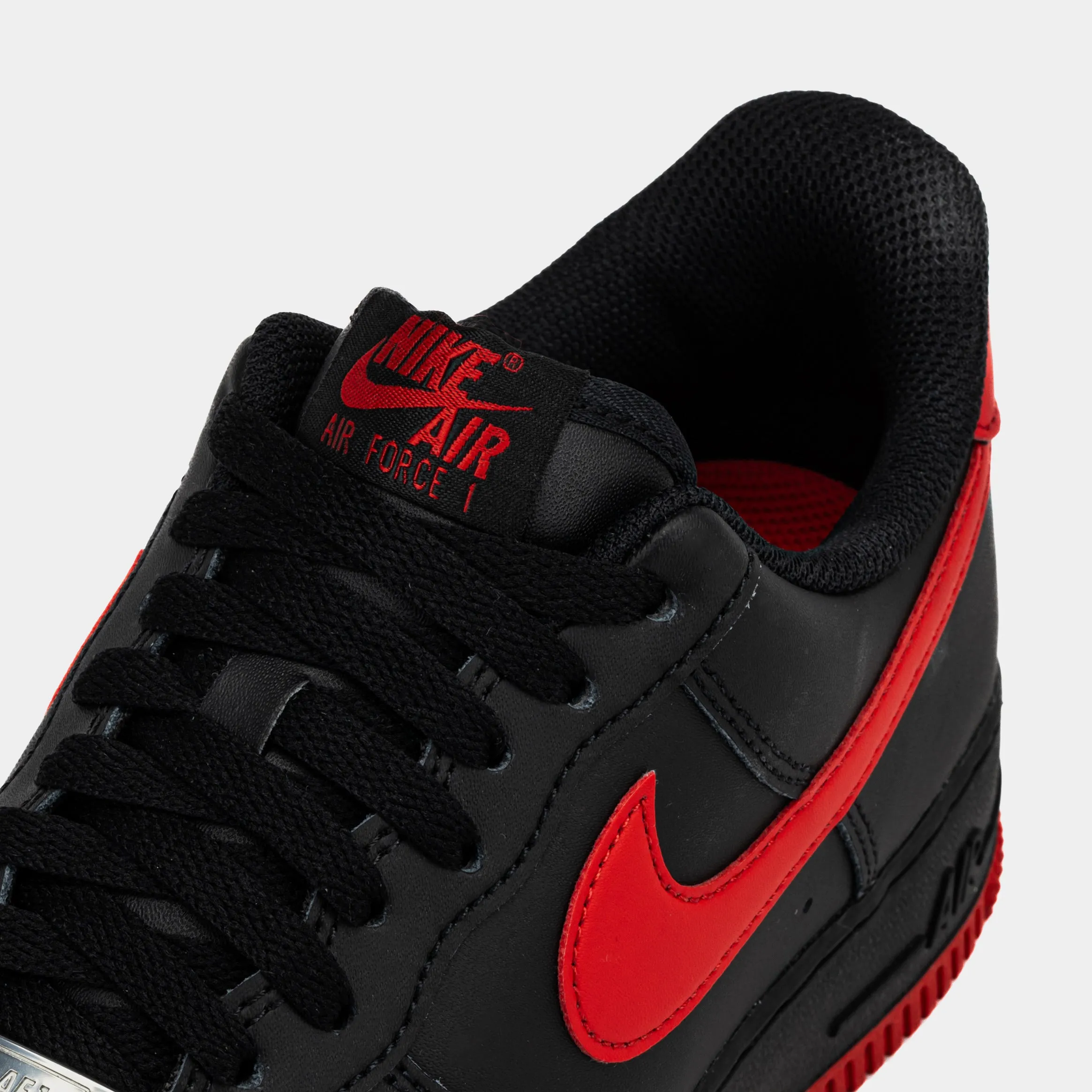 Air Force 1 Low Bred Mens Basketball Shoes (Black/University Red)