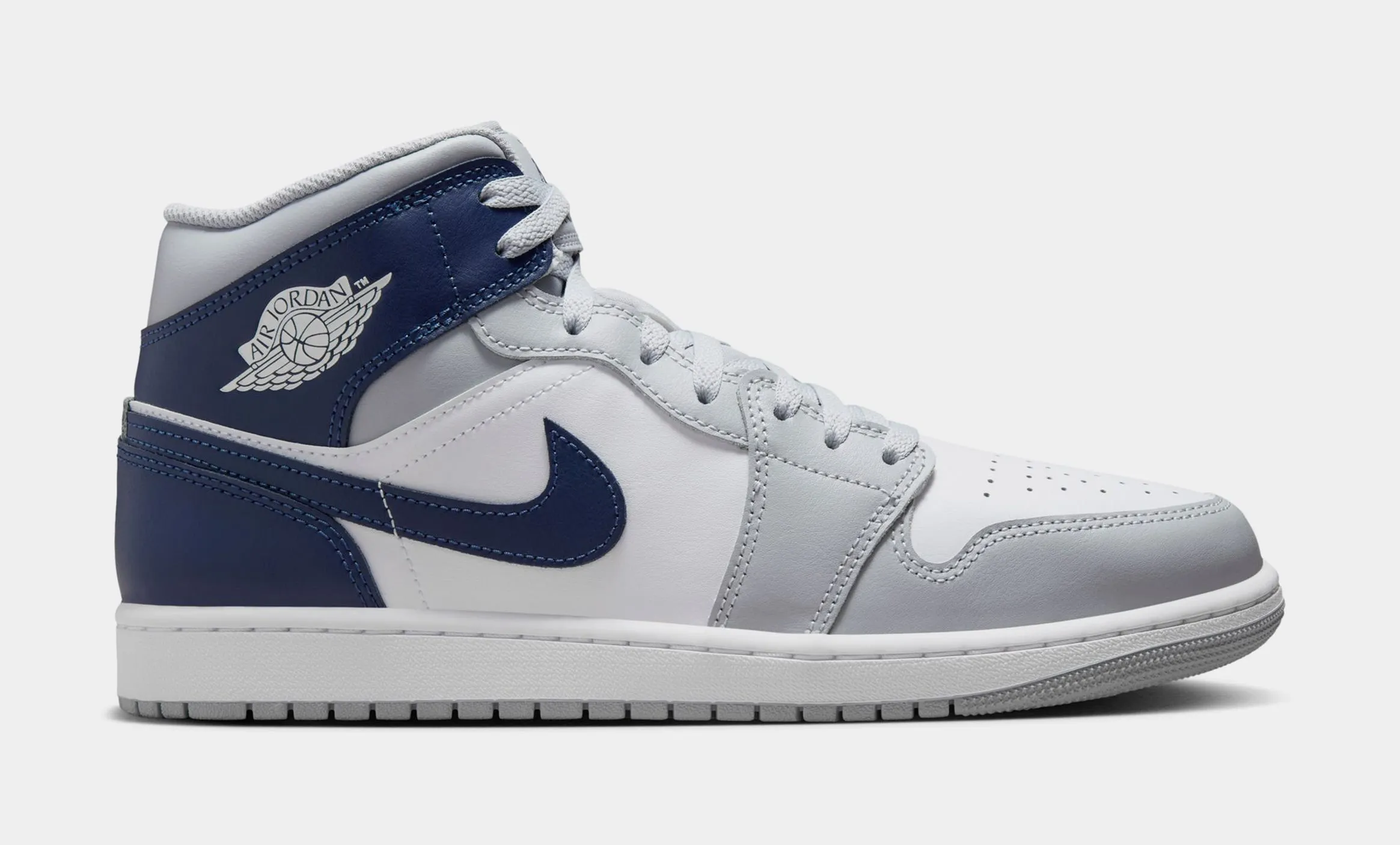 Air Jordan 1 Retro Mid Wolf Grey Midnight Navy Mens Lifestyle Shoes (White/Wolf Grey/Midnight Navy)