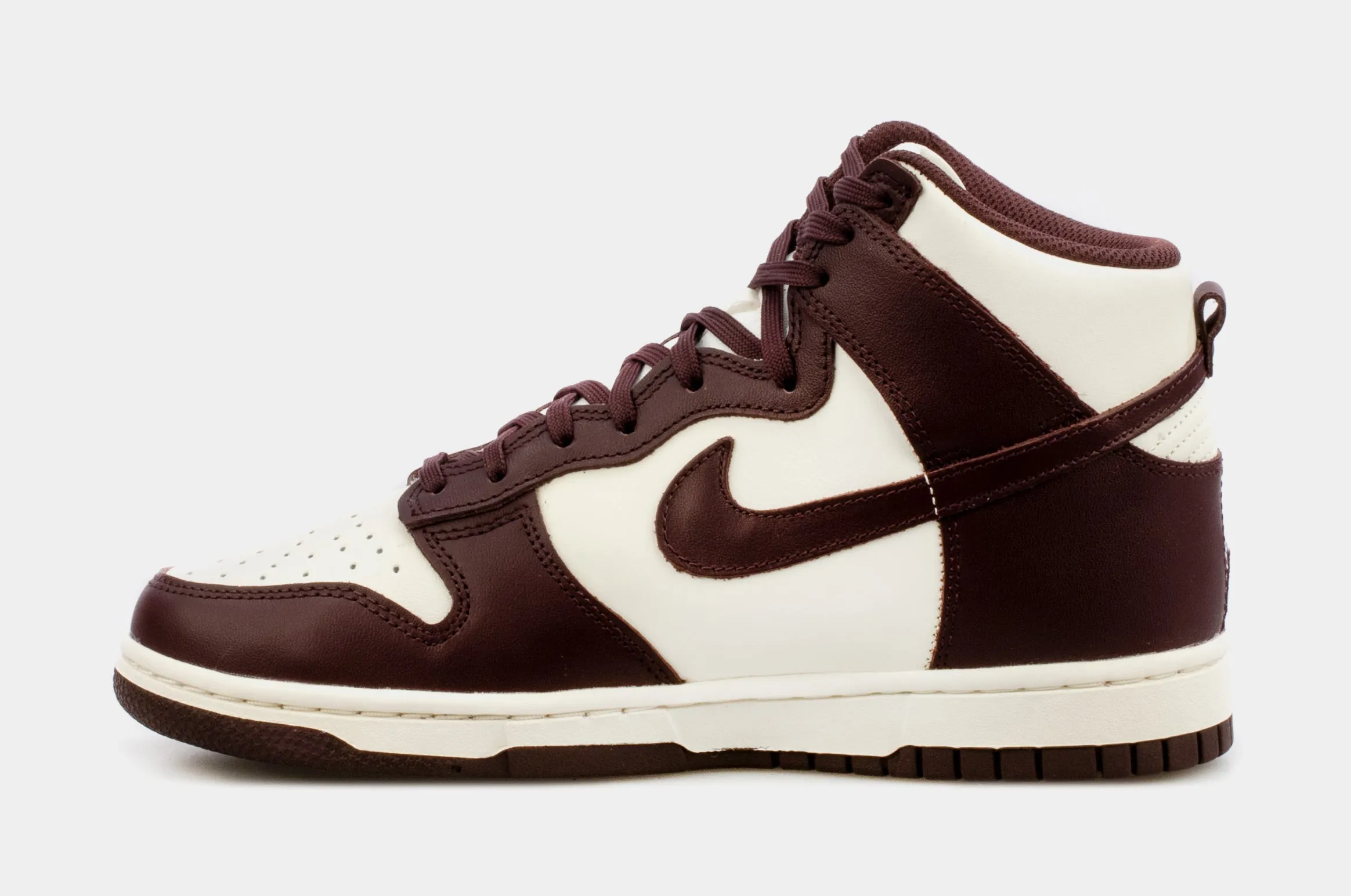 Dunk High Burgundy Crush Womens Lifestyle Shoes (White/Red)