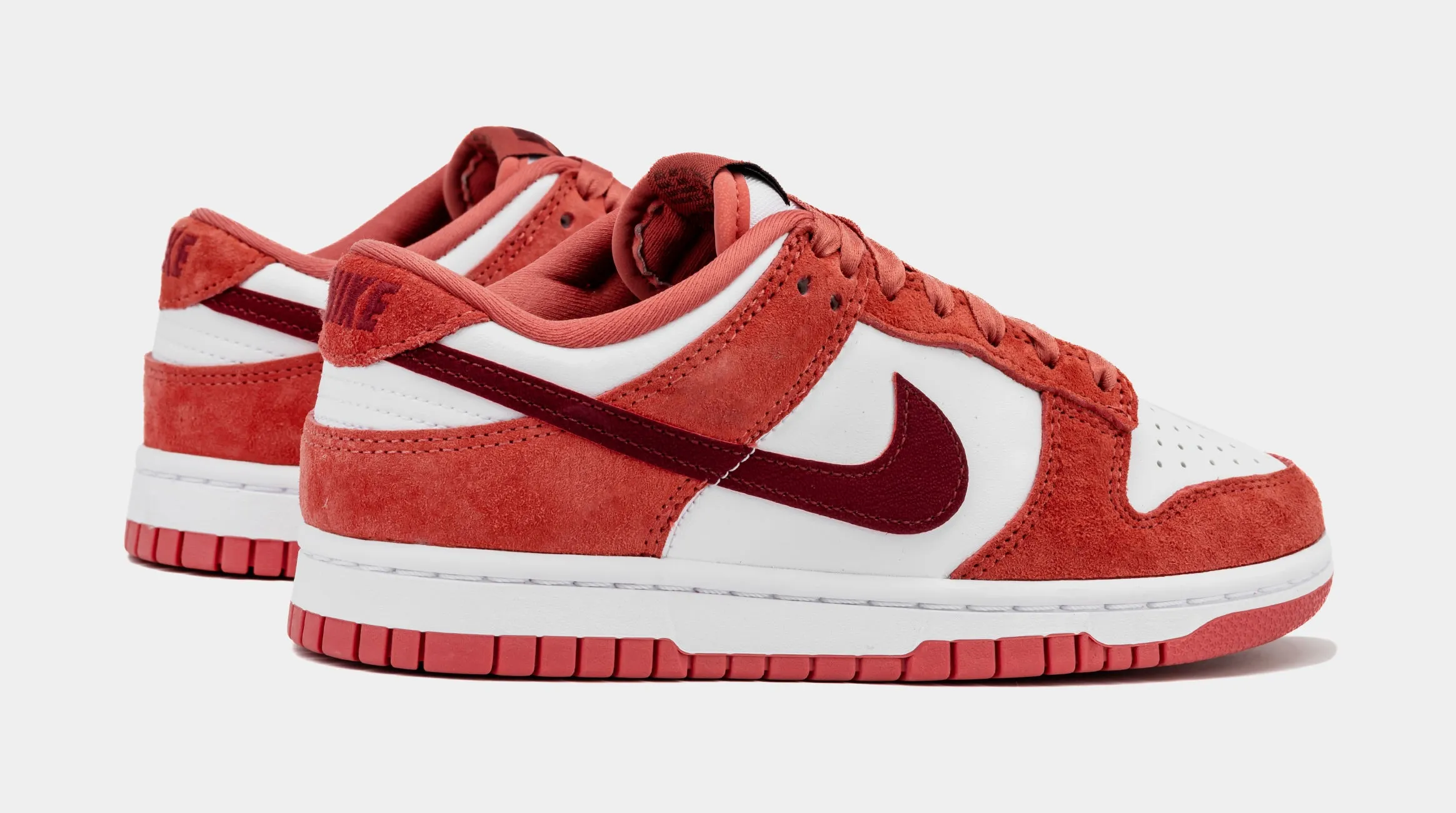 Dunk Low Valentines Day Womens Lifestyle Shoes (White/Team Red/Adobe/Dragon Red)