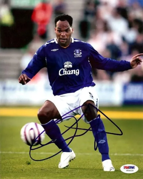 Joleon Lescott Autographed 8x10 Photo Everton PSA/DNA #U54229