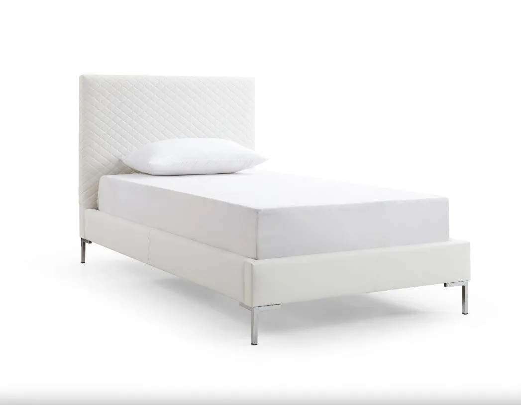 Lipzer Twin Bed