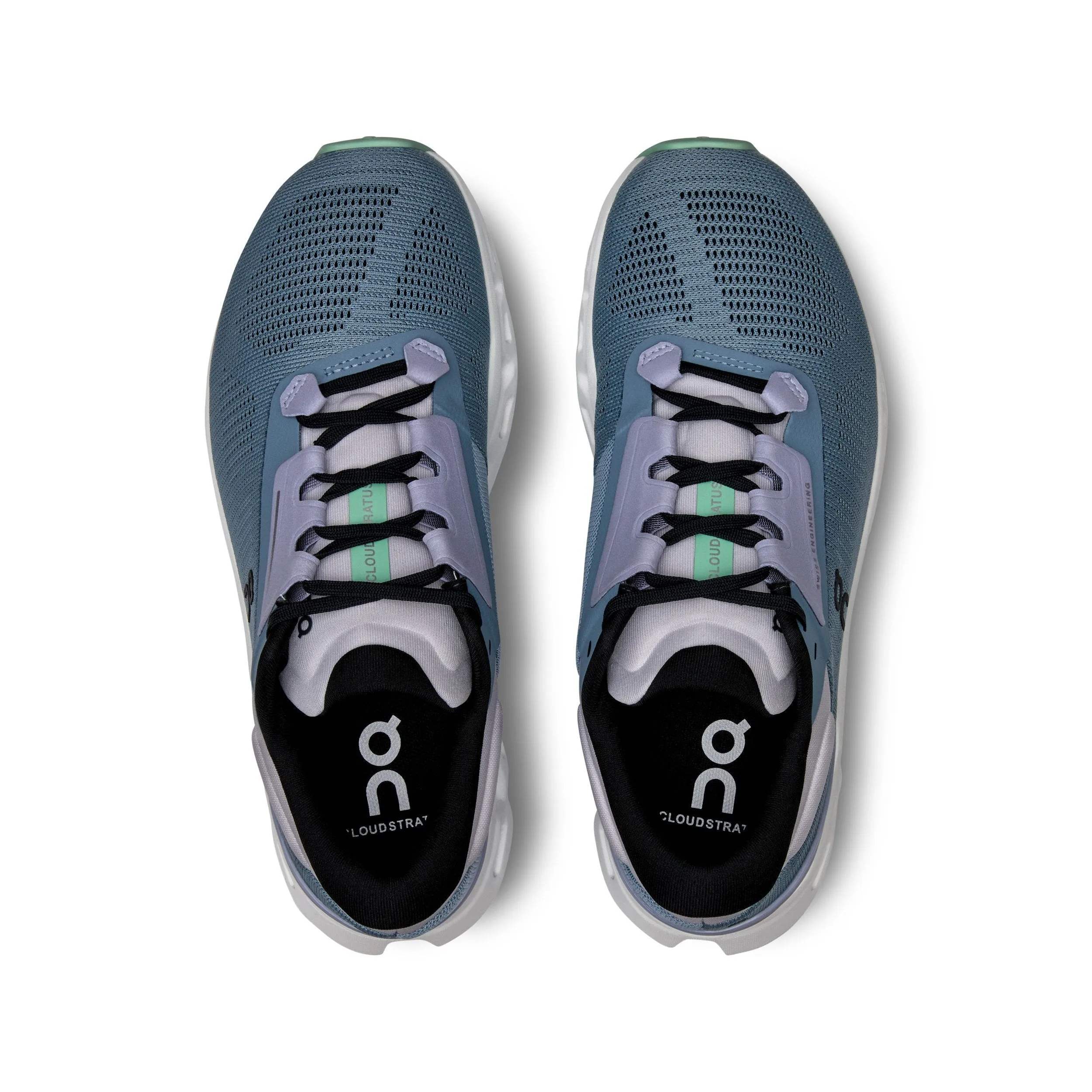 ON Running Women's Cloudstratus 3 Running Shoe